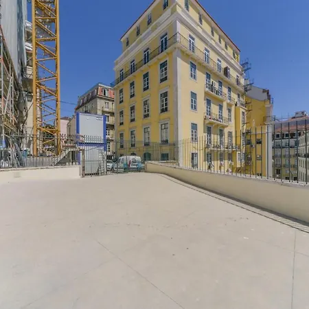 Lovelystay - Chiado 3bedroom Secret Appartement *