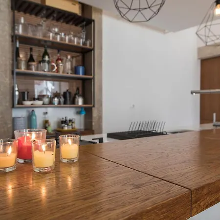 Lovelystay - Chiado 3bedroom Secret Appartement Lissabon