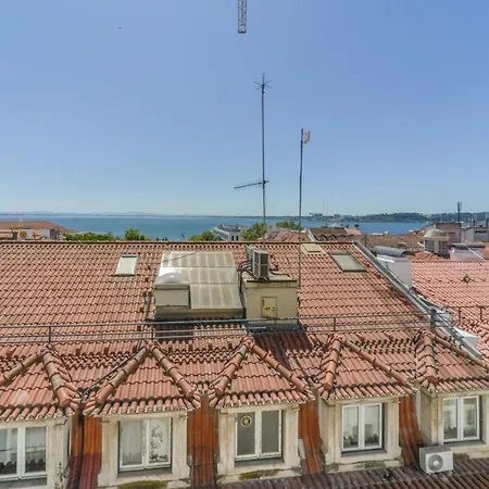Appartement Lovelystay - Chiado 3bedroom Secret Lissabon