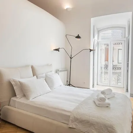 Apartman Lovelystay - Chiado 3bedroom Secret Lisboa